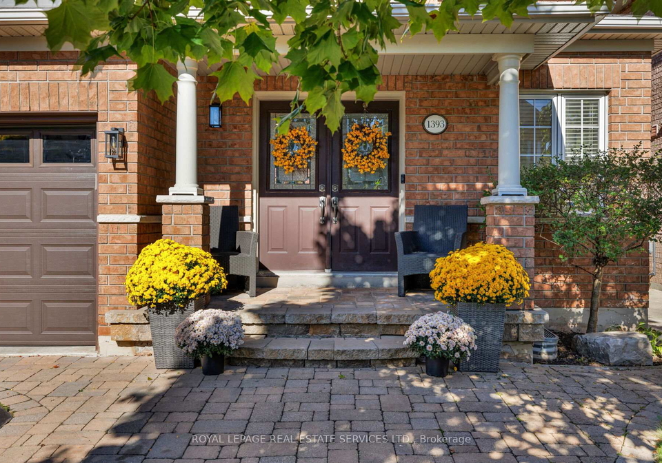 1393-derby-county-crescent-oakville-ontario-w12460842
