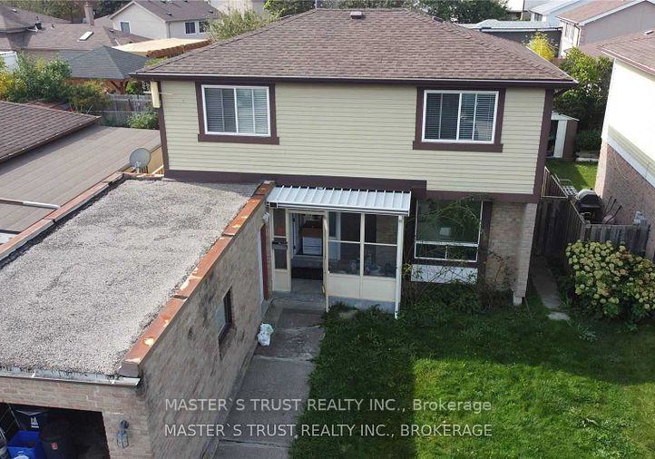 8-mosque-crescent-etobicoke-ontario-w12460890