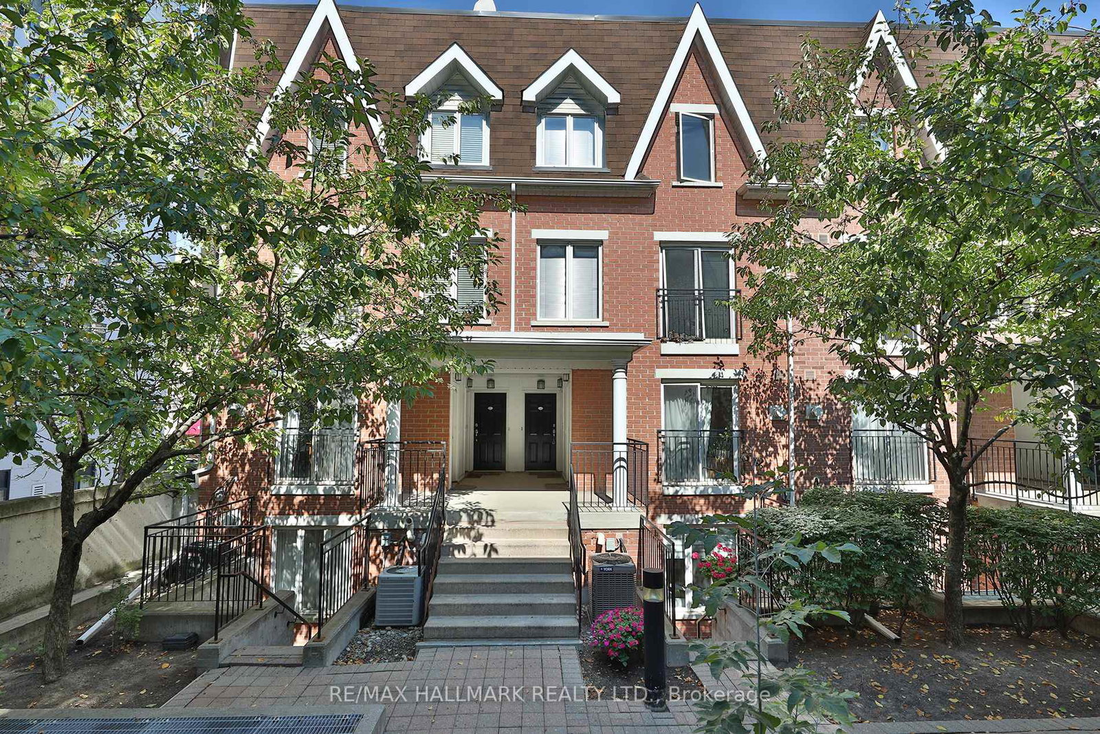 18-laidlaw-street-toronto-ontario-w12461055