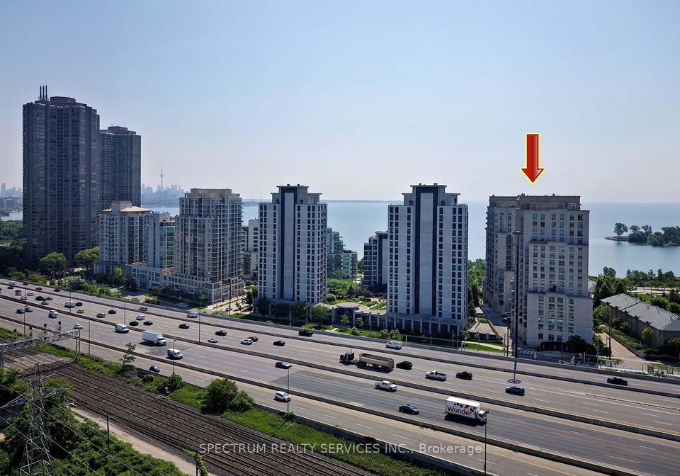 2111-lake-shore-boulevard-w-etobicoke-ontario-w12461068