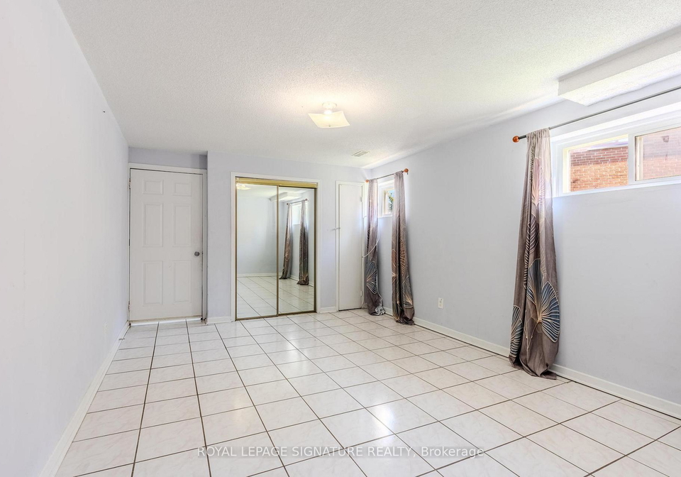 320-royal-salisbury-way-brampton-ontario-w12461111