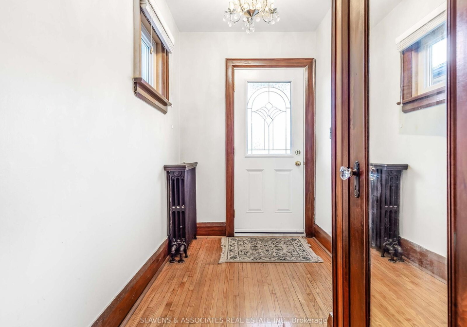 67-belgravia-avenue-north-york-ontario-w12461191