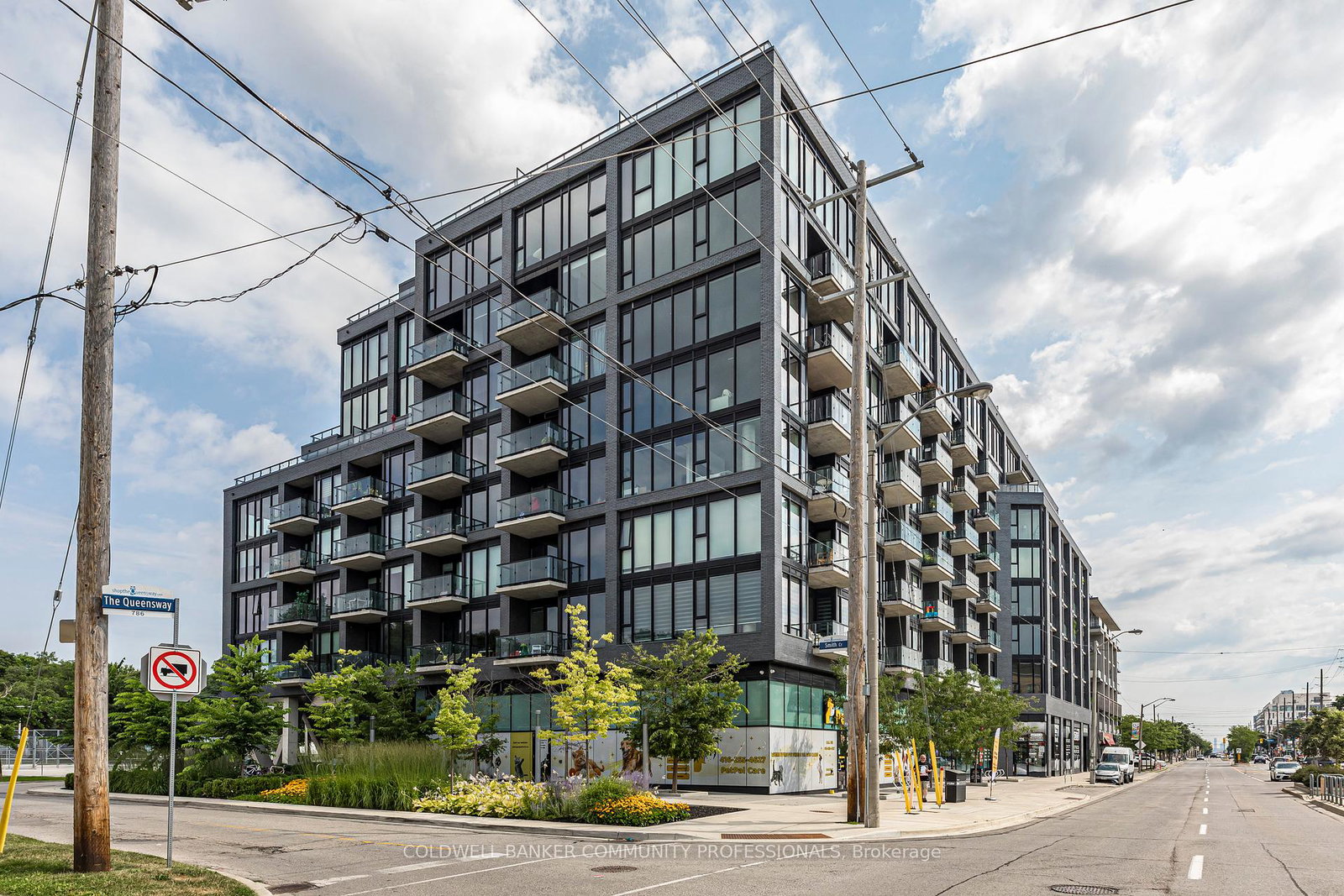 7-smith-crescent-etobicoke-ontario-w12461307