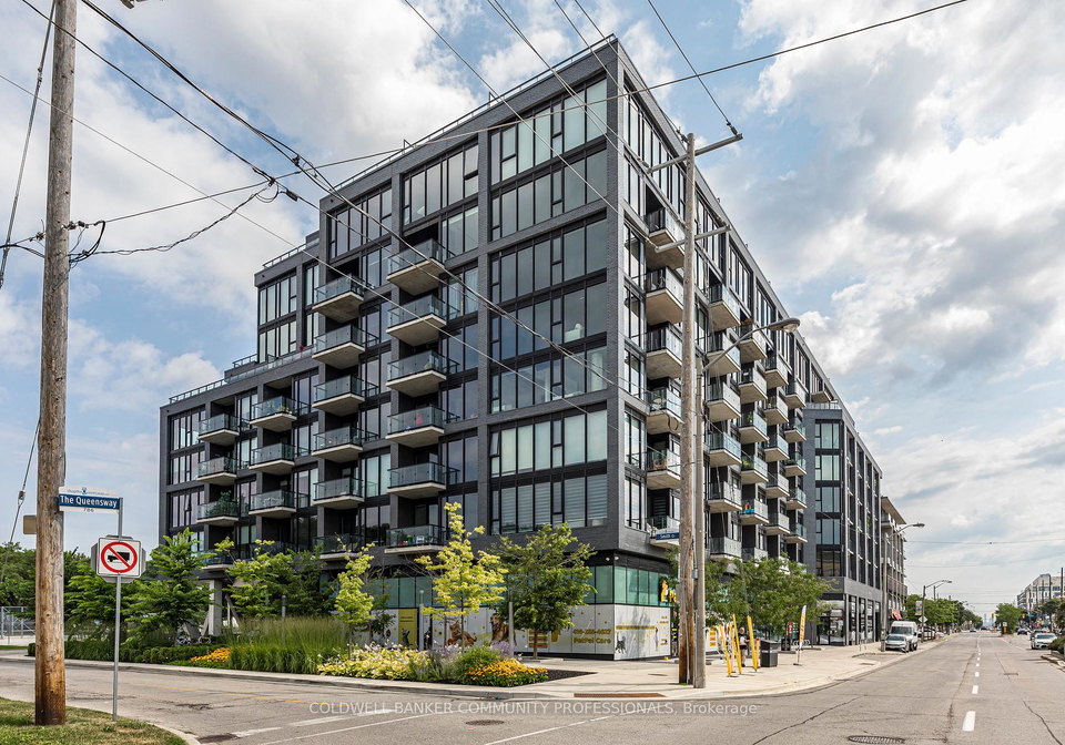 7-smith-crescent-etobicoke-ontario-w12461307