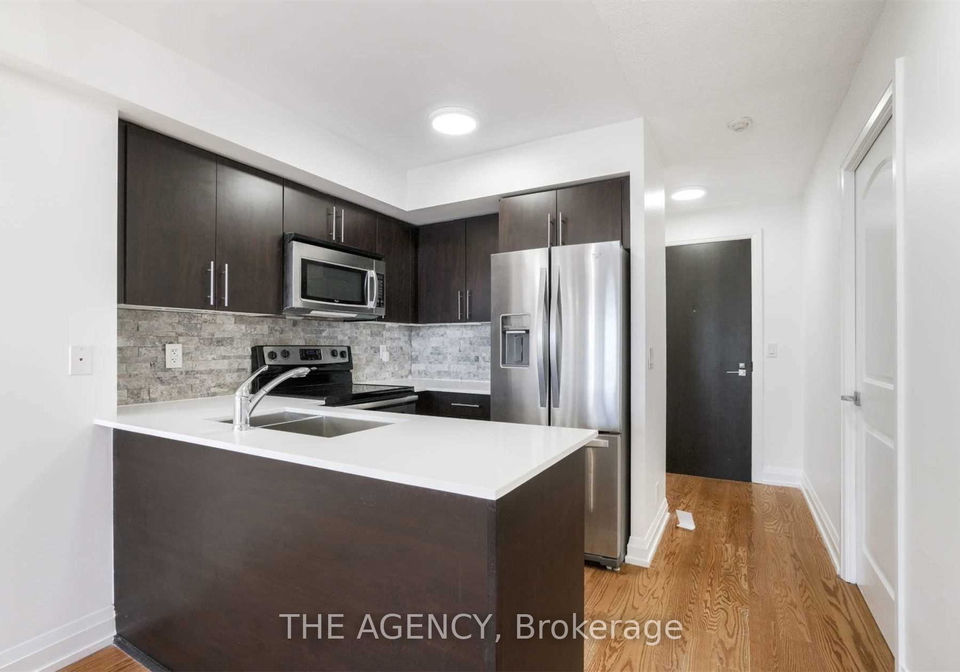 1070-sheppard-avenue-w-york-ontario-w12461537