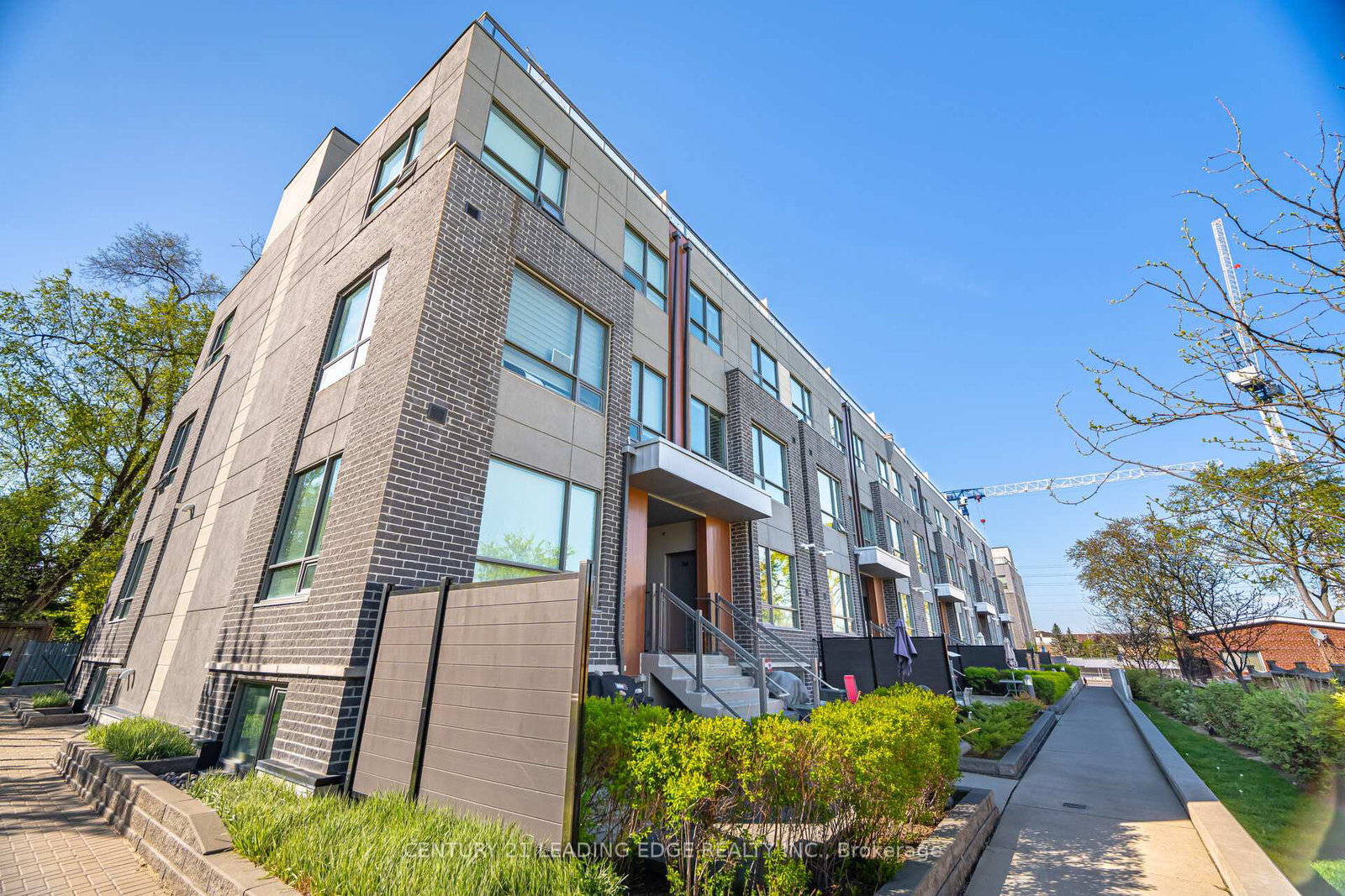 650-atwater-avenue-mississauga-ontario-w12461598