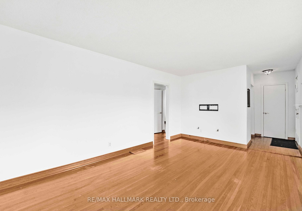 17-tofield-crescent-etobicoke-ontario-w12461616