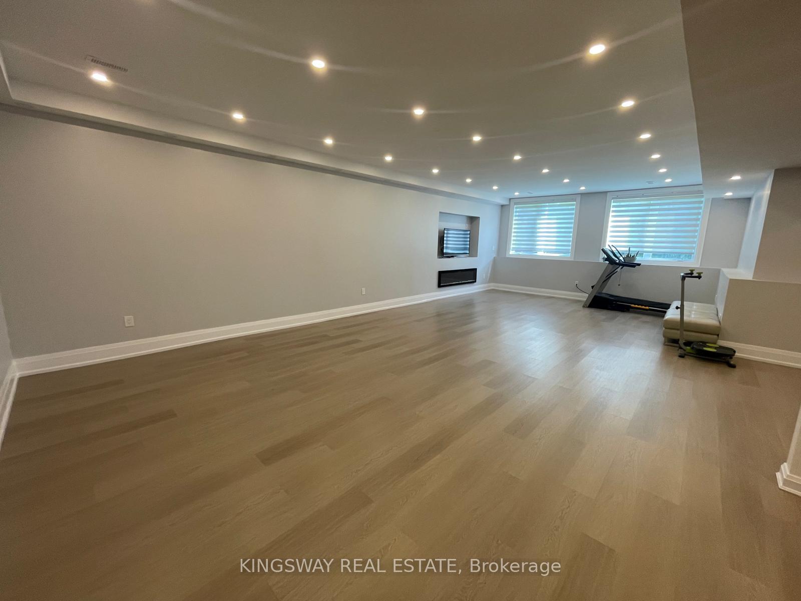 41-hamlet-common-oakville-ontario-w12461666