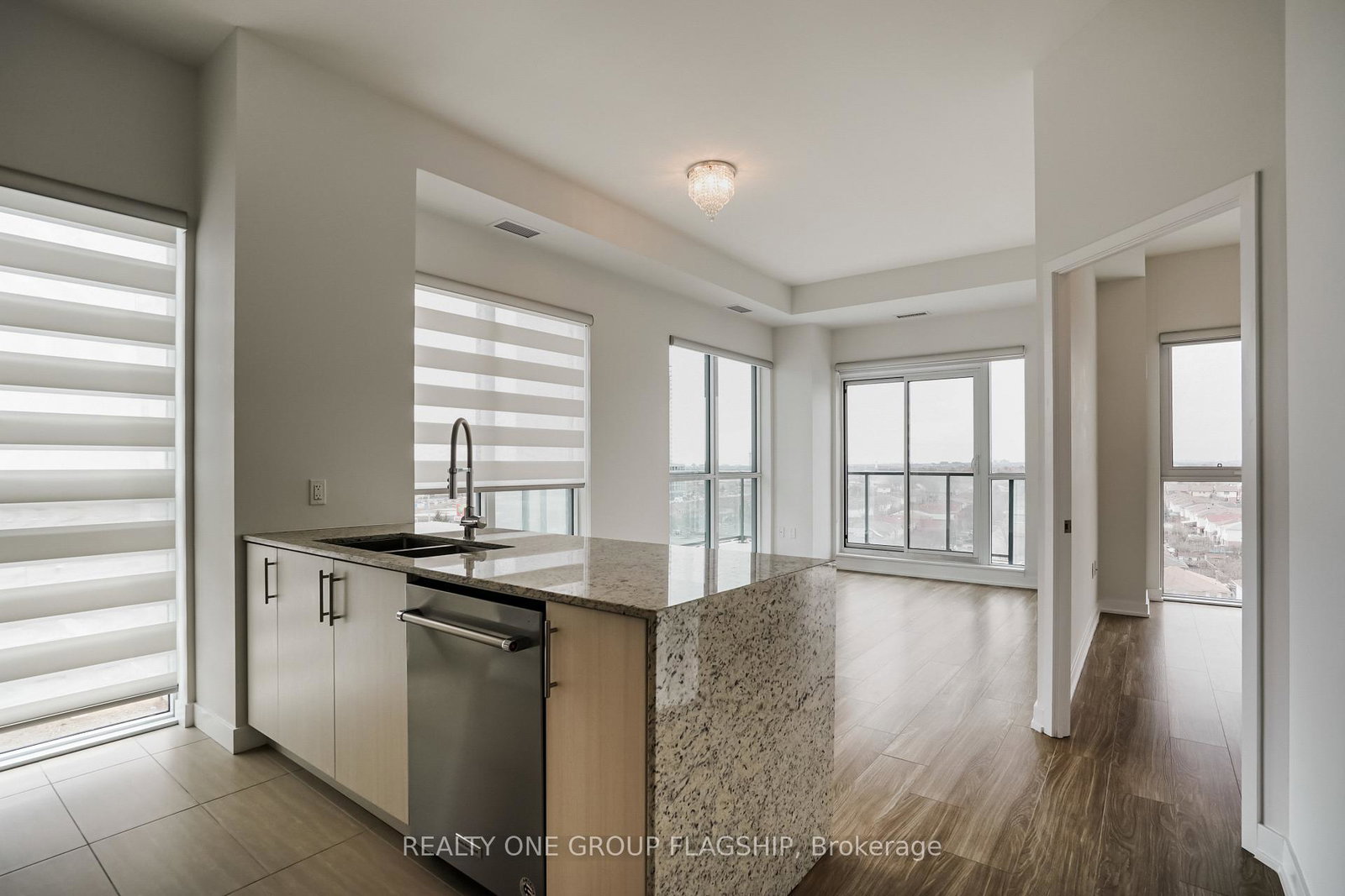 4055-parkside-village-drive-mississauga-ontario-w12461740