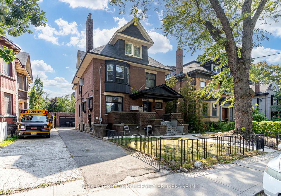 11-laxton-avenue-toronto-ontario-w12461802