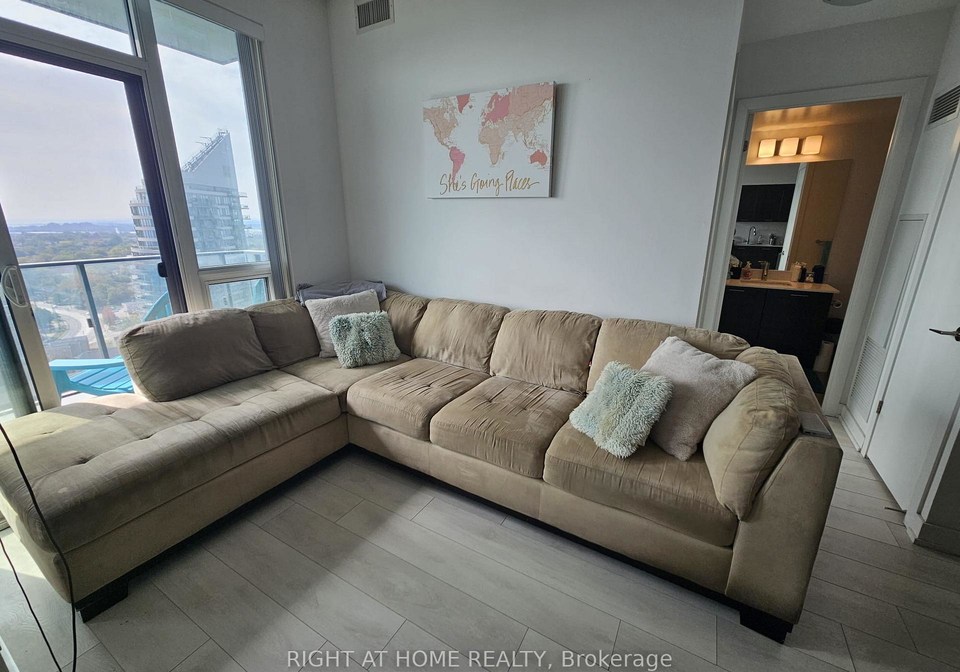 2212-lakeshore-boulevard-w-etobicoke-ontario-w12461817
