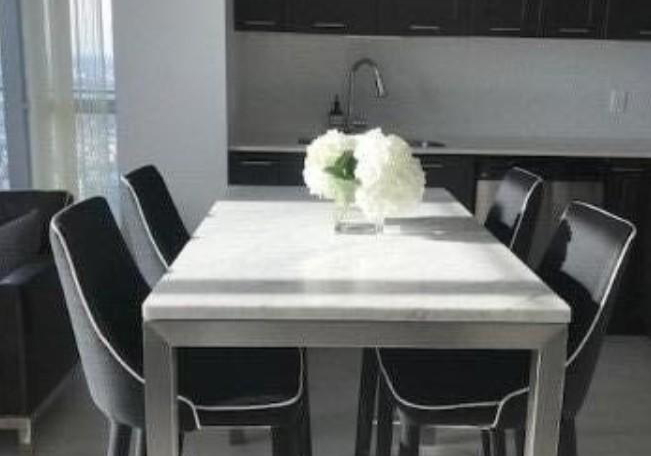 2220-lake-shore-boulevard-w-etobicoke-ontario-w12461860