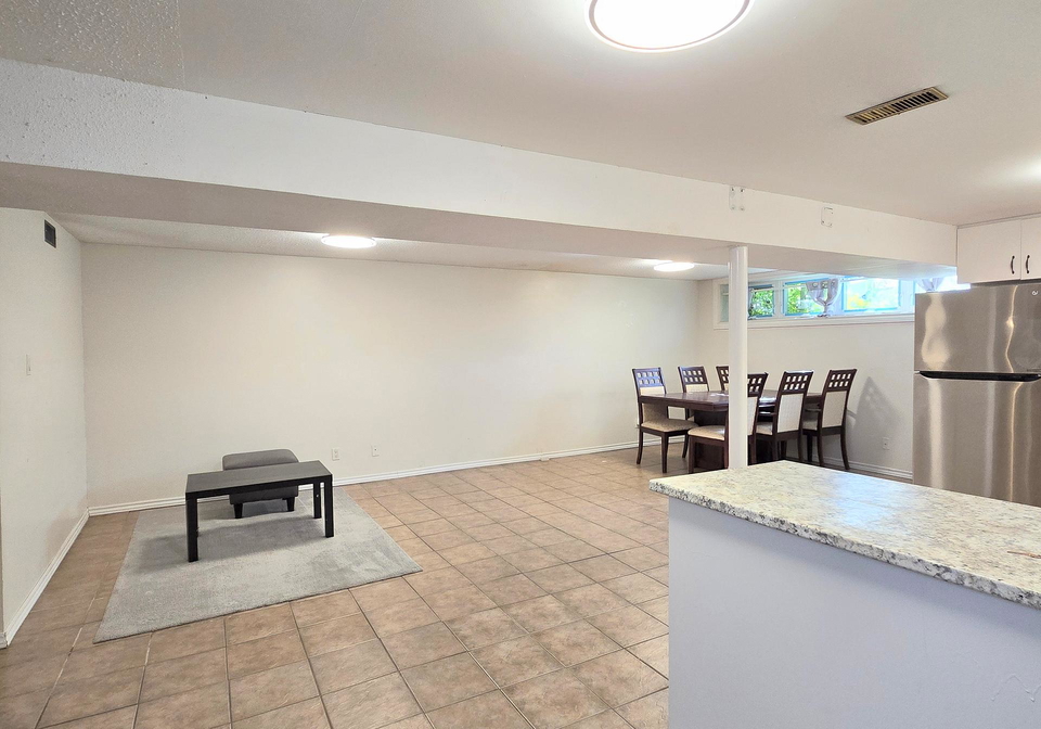 73-lindy-lou-road-york-ontario-w12461882