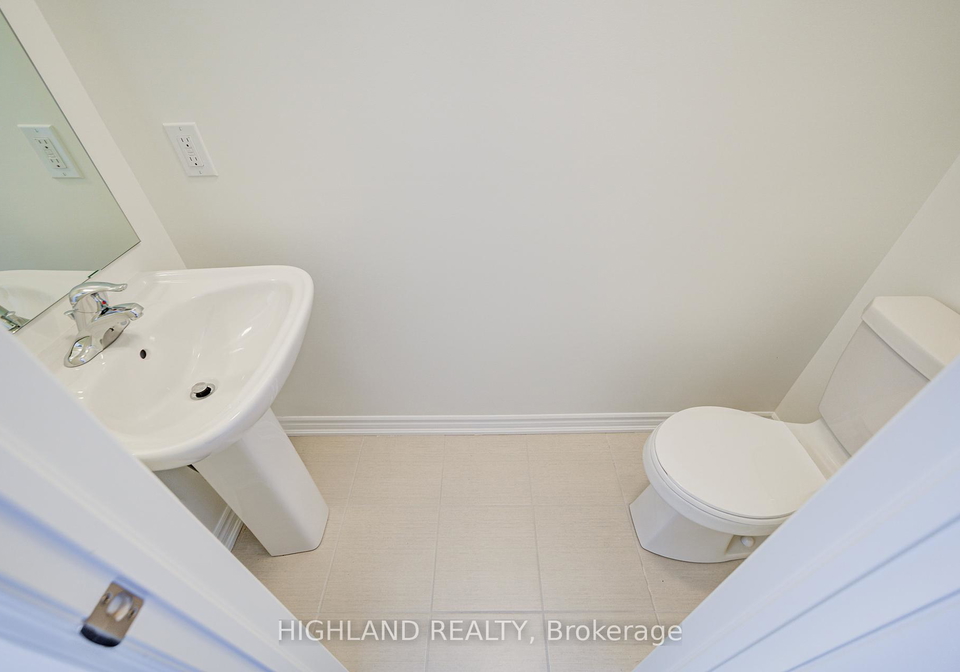 1162-dartmouth-crescent-oakville-ontario-w12461939