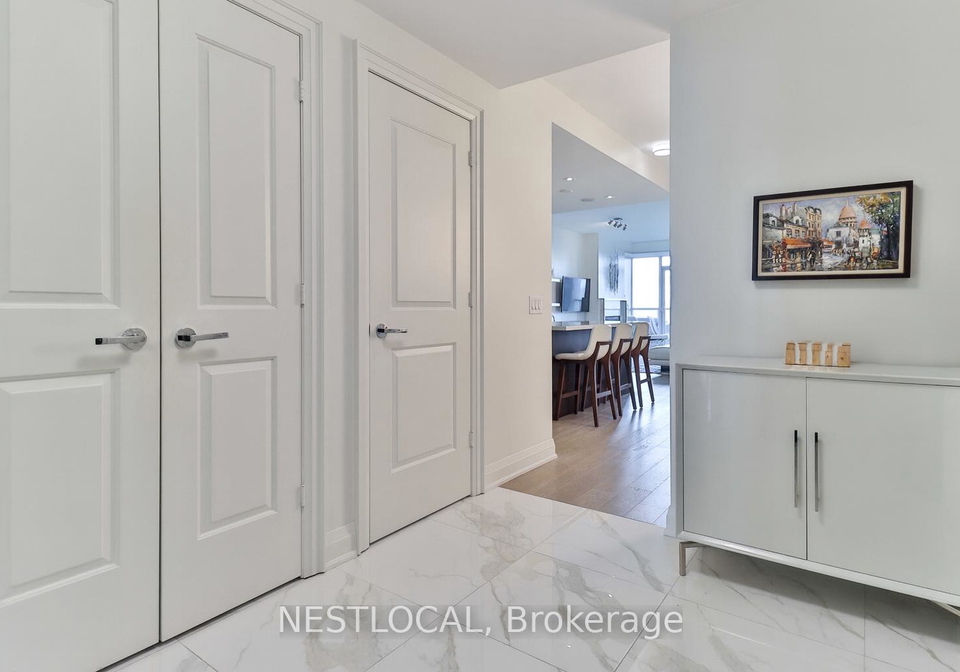 11-bronte-road-oakville-ontario-w12462057
