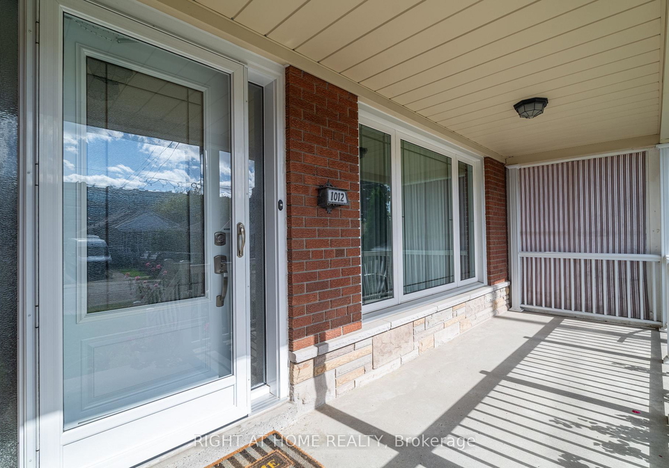1012-castlefield-avenue-north-york-ontario-w12462191