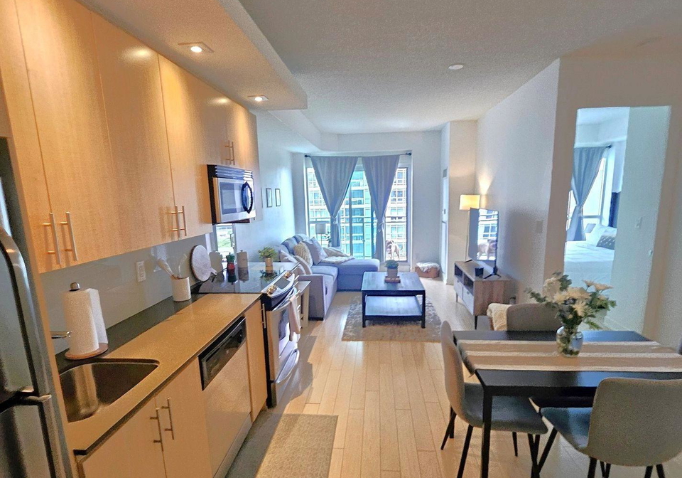 165-legion-road-n-etobicoke-ontario-w12462201