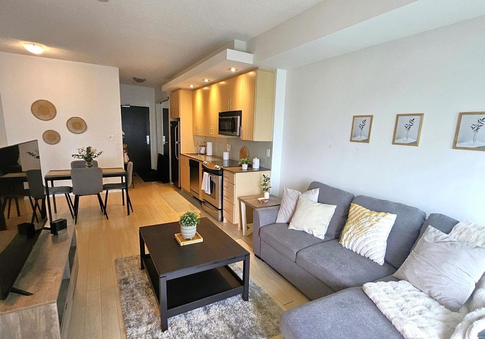165-legion-road-n-etobicoke-ontario-w12462201