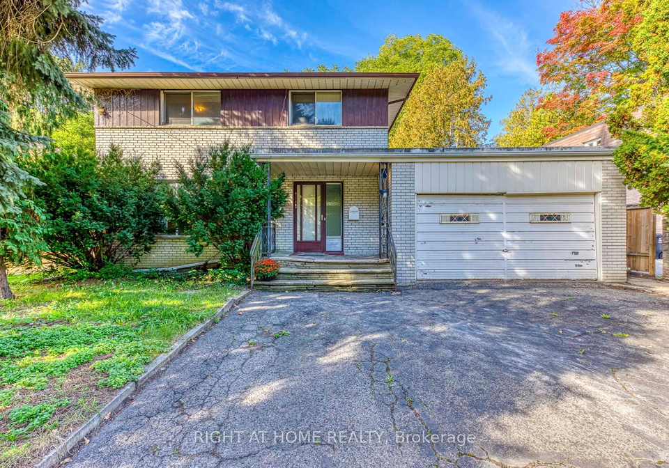 2572-islington-avenue-etobicoke-ontario-w12462294