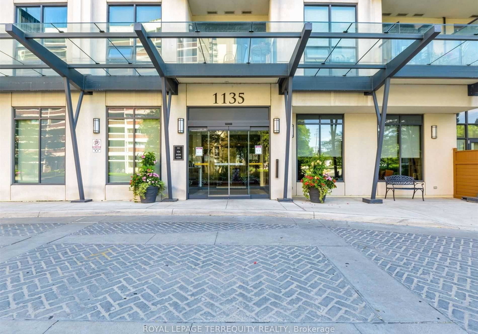 1135-royal-york-road-etobicoke-ontario-w12462552