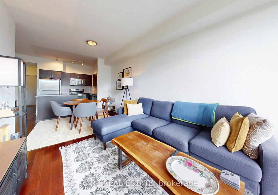 1638-bloor-street-w-toronto-ontario-w12462583