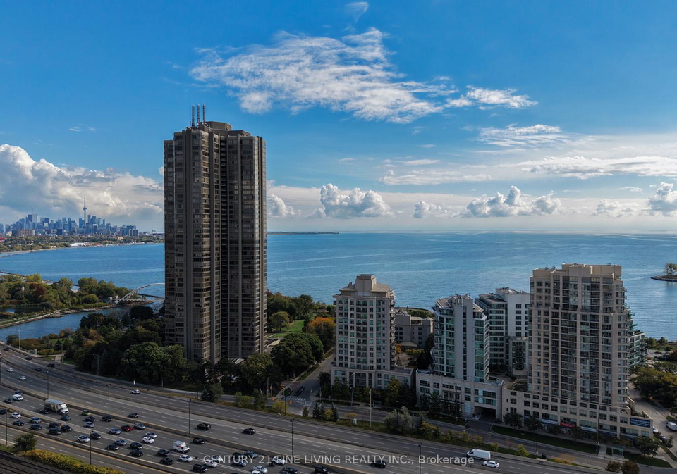 2067-lake-shore-boulevard-w-etobicoke-ontario-w12462651