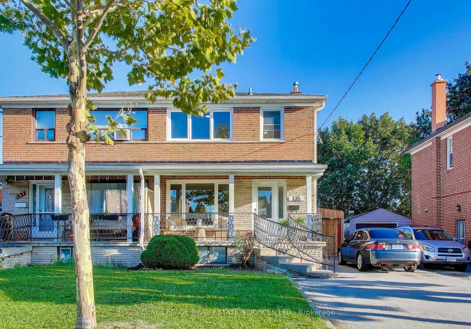 135-giltspur-drive-york-ontario-w12462680