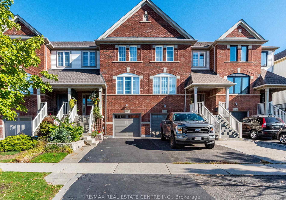 1240-chapman-crescent-milton-ontario-w12462867