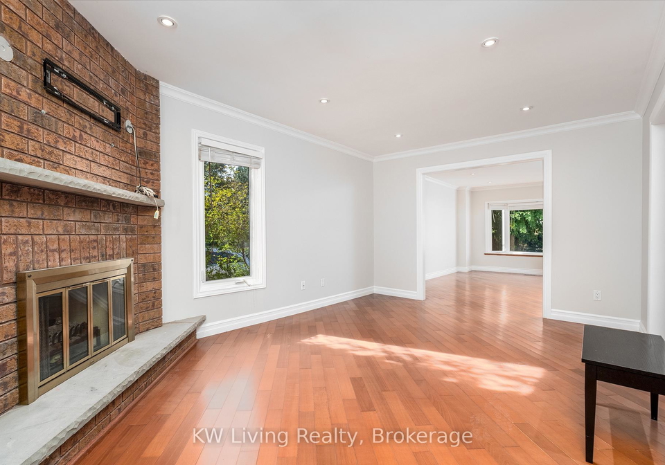2908-appleton-court-oakville-ontario-w12462923