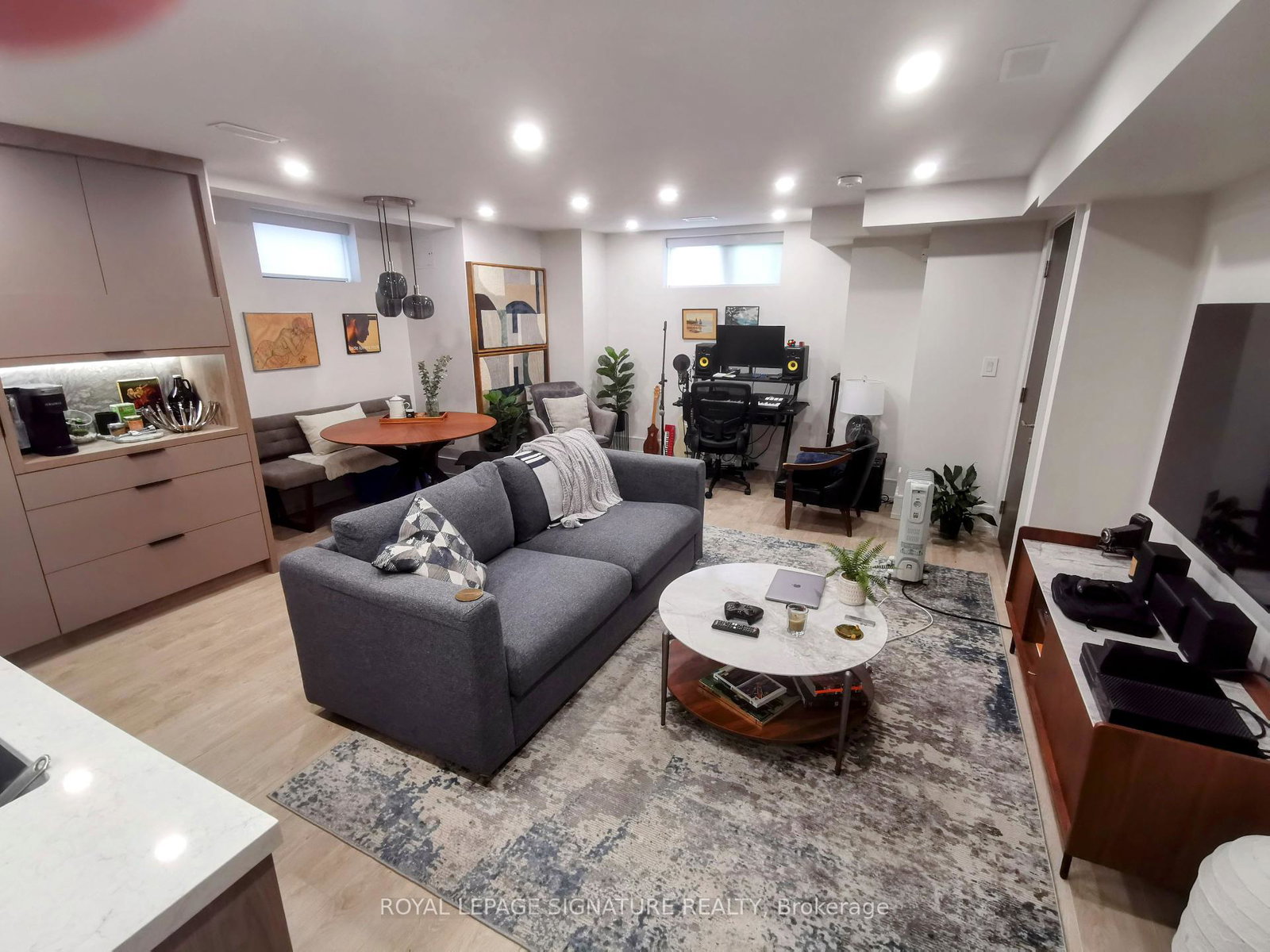 20-lukow-terrace-toronto-ontario-w12462976