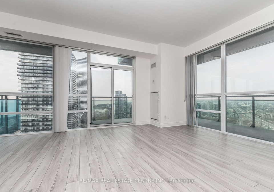 16-brookers-lane-etobicoke-ontario-w12463081