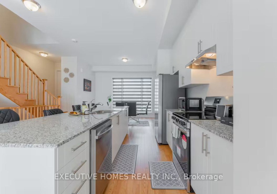 3092-meadowridge-drive-oakville-ontario-w12463125