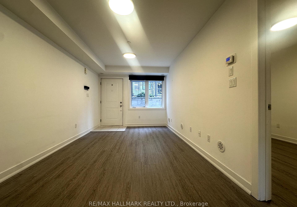 8-drummond-street-etobicoke-ontario-w12463204