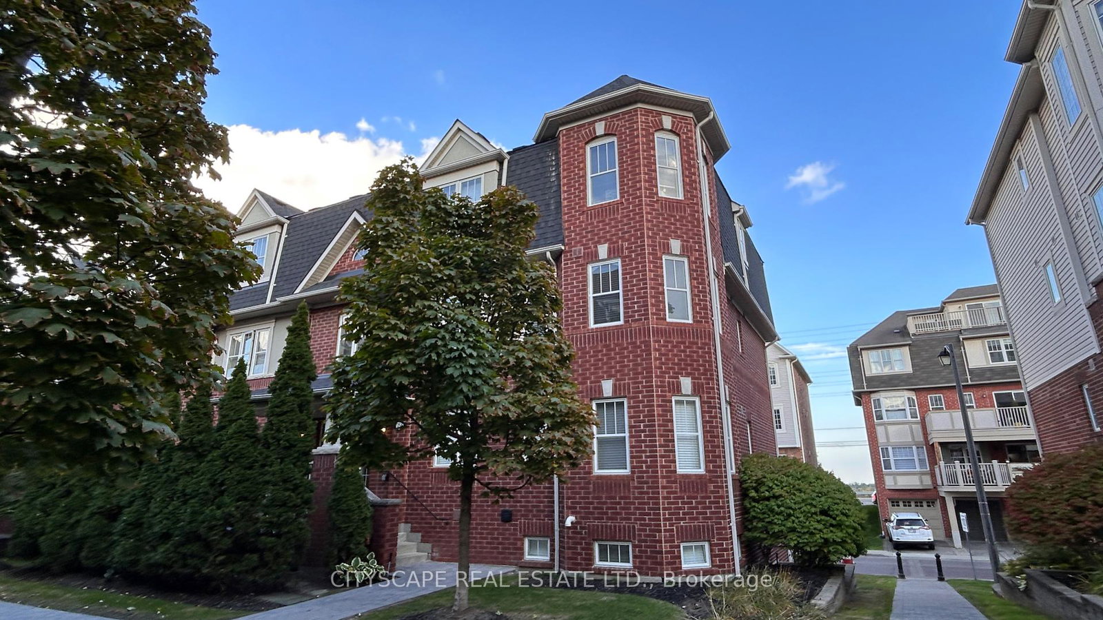 754-neighbourhood-circle-mississauga-ontario-w12463458