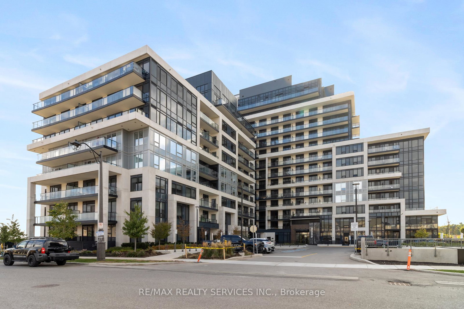 3200-william-coltson-avenue-oakville-ontario-w12463571