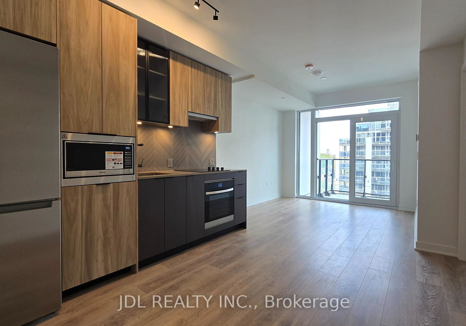 1037-the-queensway-etobicoke-ontario-w12463870