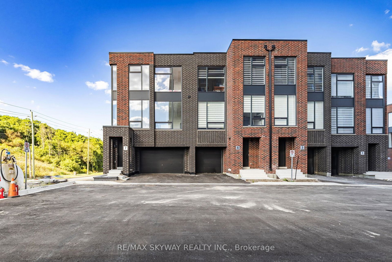 7-taylor-court-caledon-ontario-w12464297