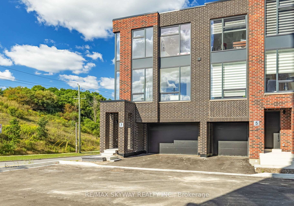 7-taylor-court-caledon-ontario-w12464297