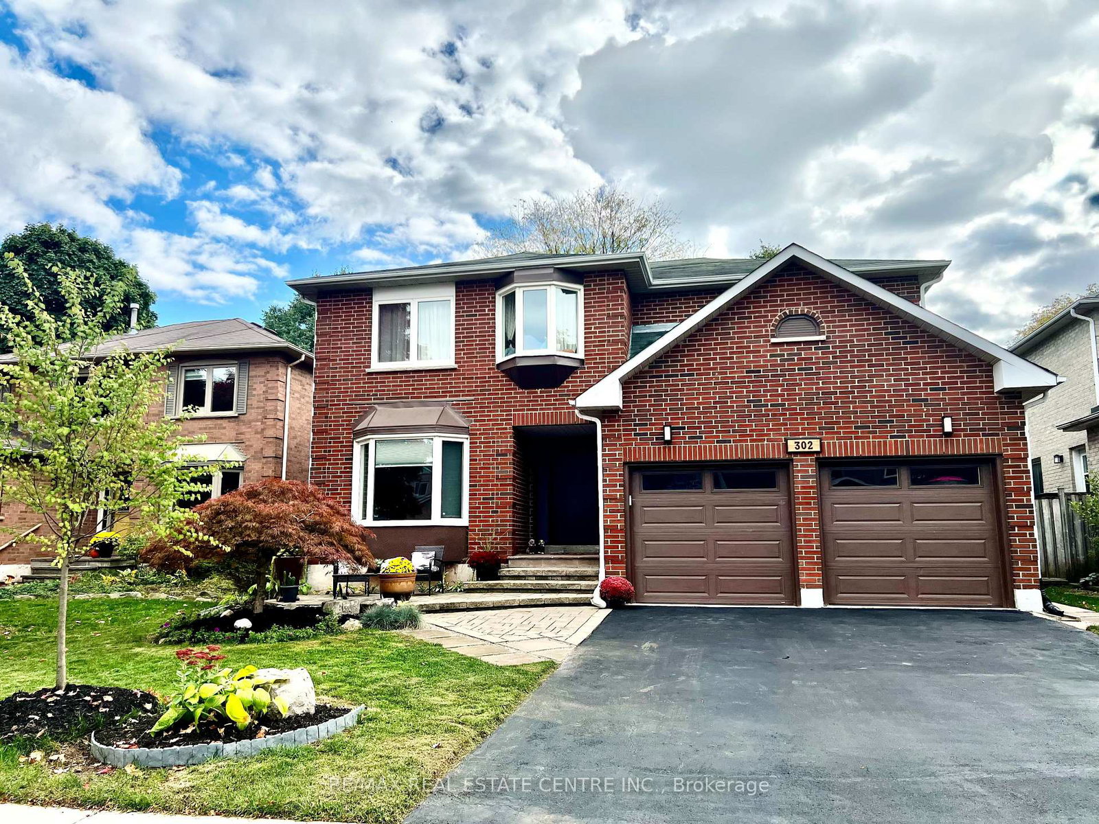 302-leacock-avenue-oakville-ontario-w12464302