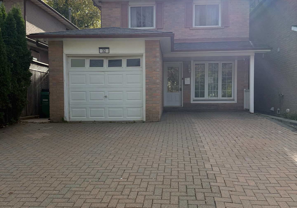 32-barrington-crescent-brampton-ontario-w12464369