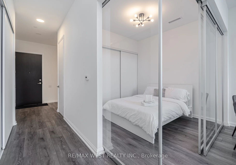 4208-dundas-street-w-etobicoke-ontario-w12464582