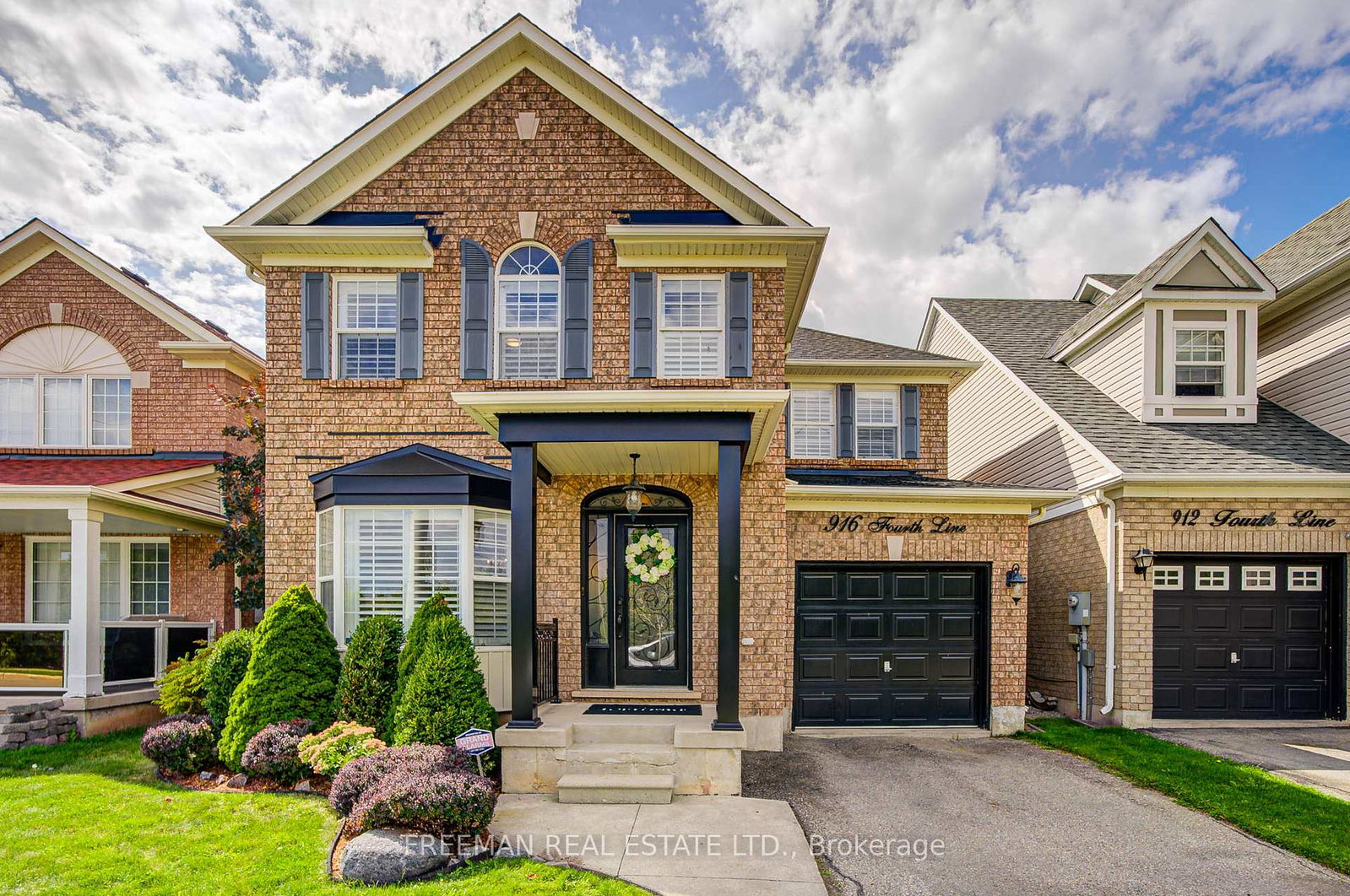 916-fourth-line-milton-ontario-w12464623