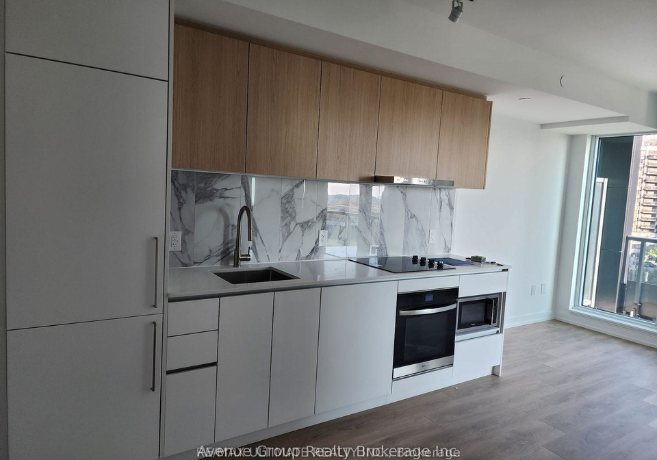 1100-sheppard-avenue-w-york-ontario-w12464653