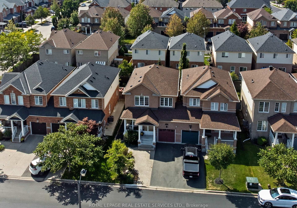 1213-bonin-crescent-milton-ontario-w12464751