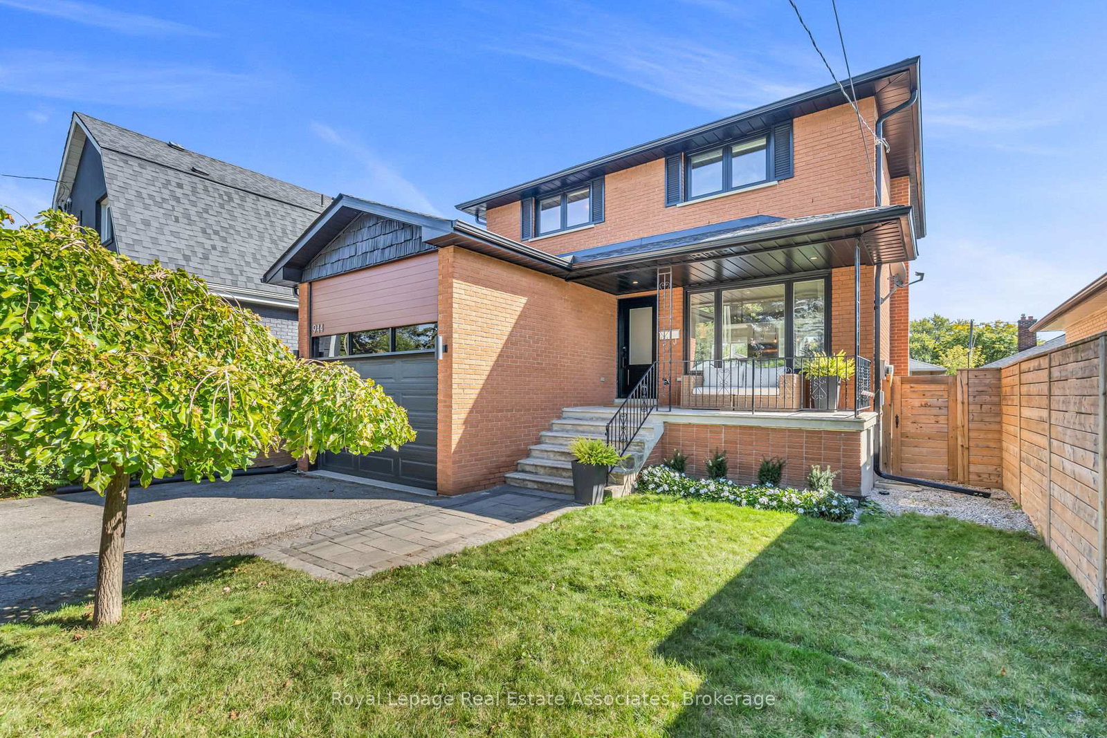 944-tenth-street-mississauga-ontario-w12464920