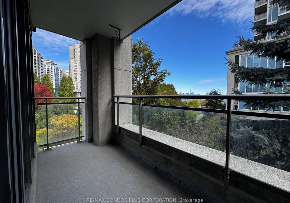 2119-lake-shore-boulevard-w-etobicoke-ontario-w12465052