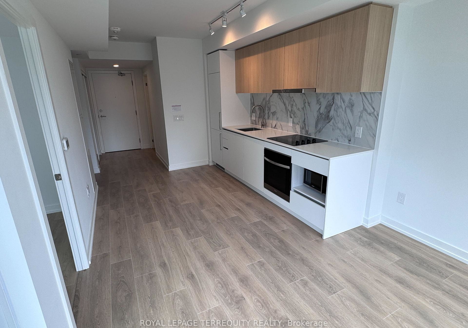1100-sheppard-avenue-w-york-ontario-w12465180