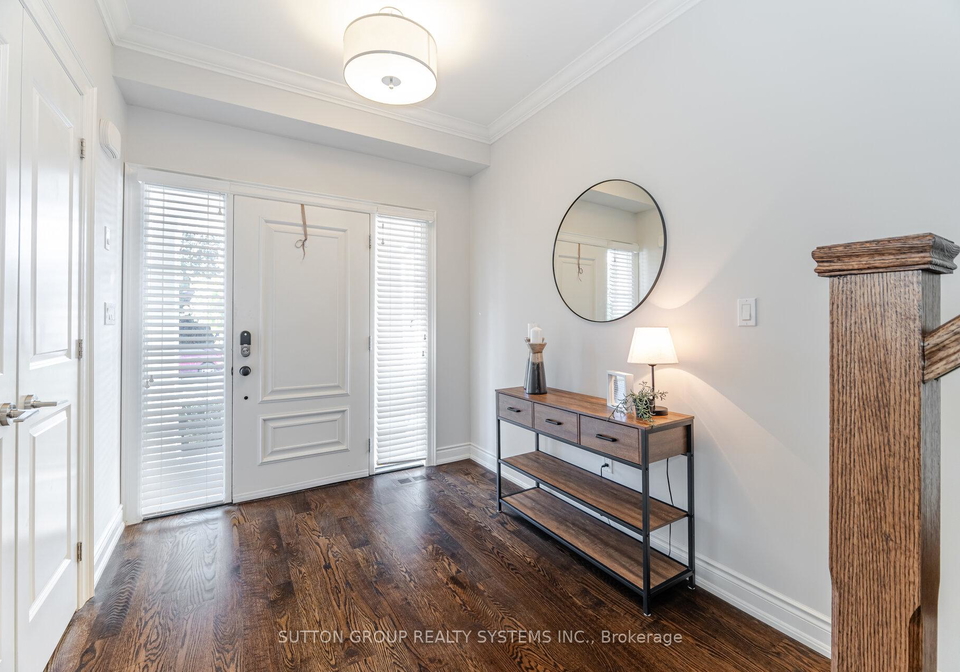 9-iroquois-avenue-mississauga-ontario-w12465183