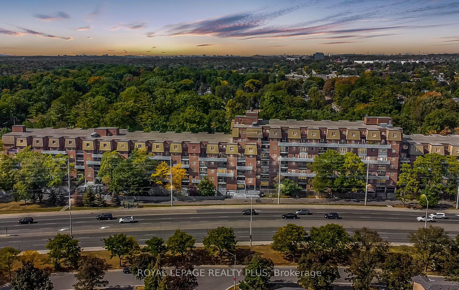 3025-the-credit-woodlands-mississauga-ontario-w12465214