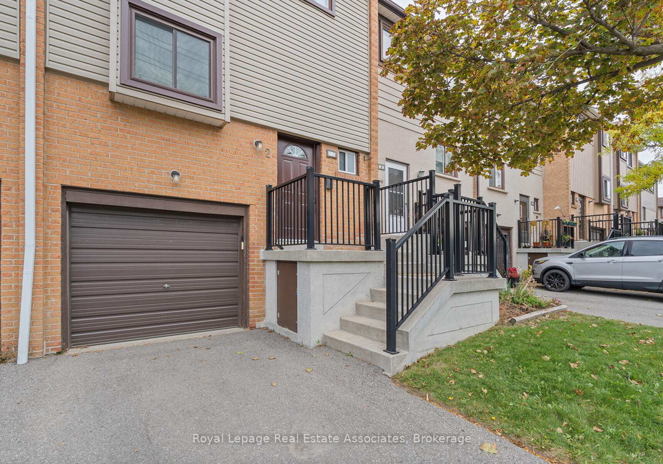 2-moregate-crescent-brampton-ontario-w12465259